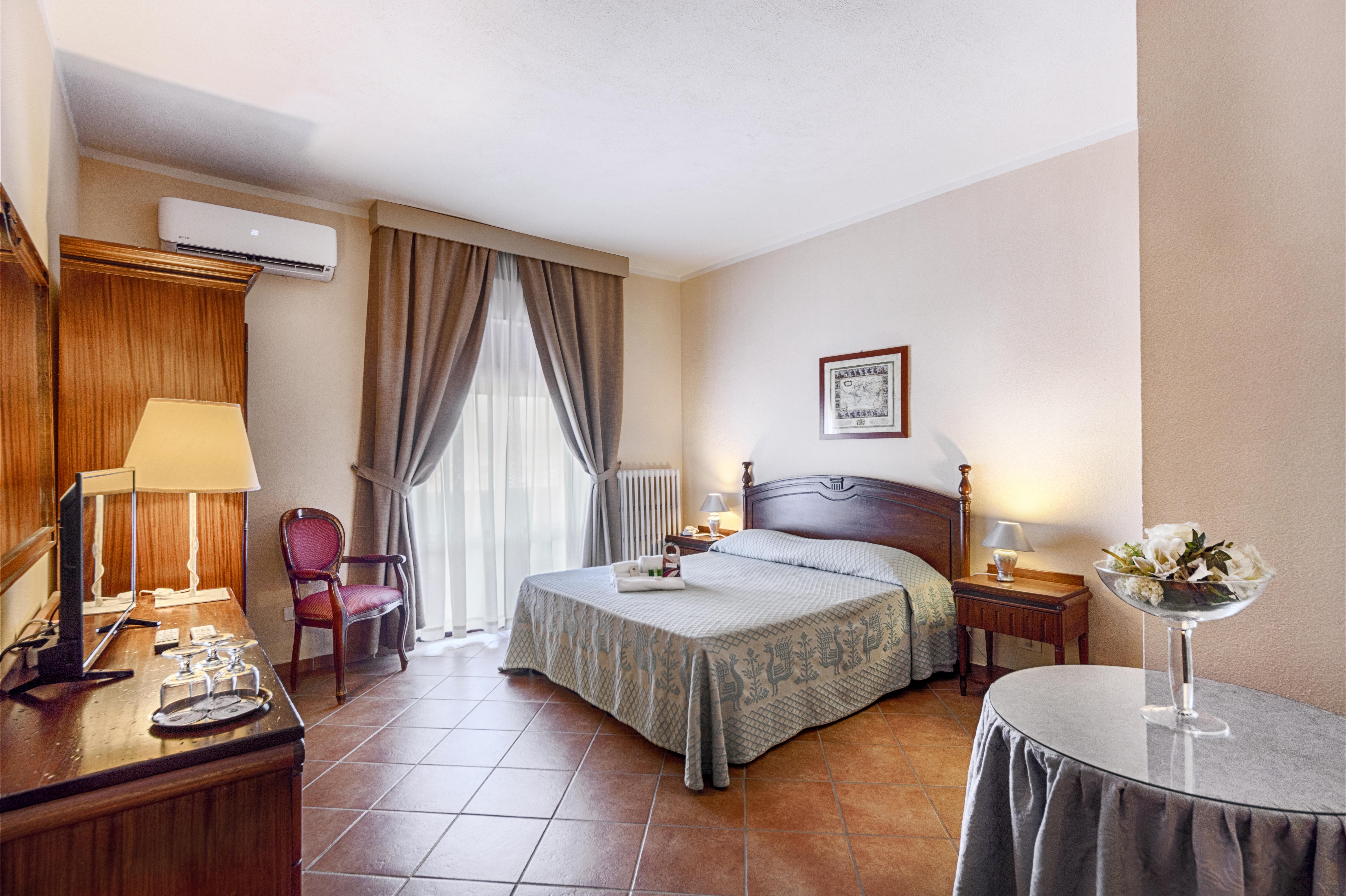 Colonna Palace Hotel Mediterraneo Olbia Luaran gambar