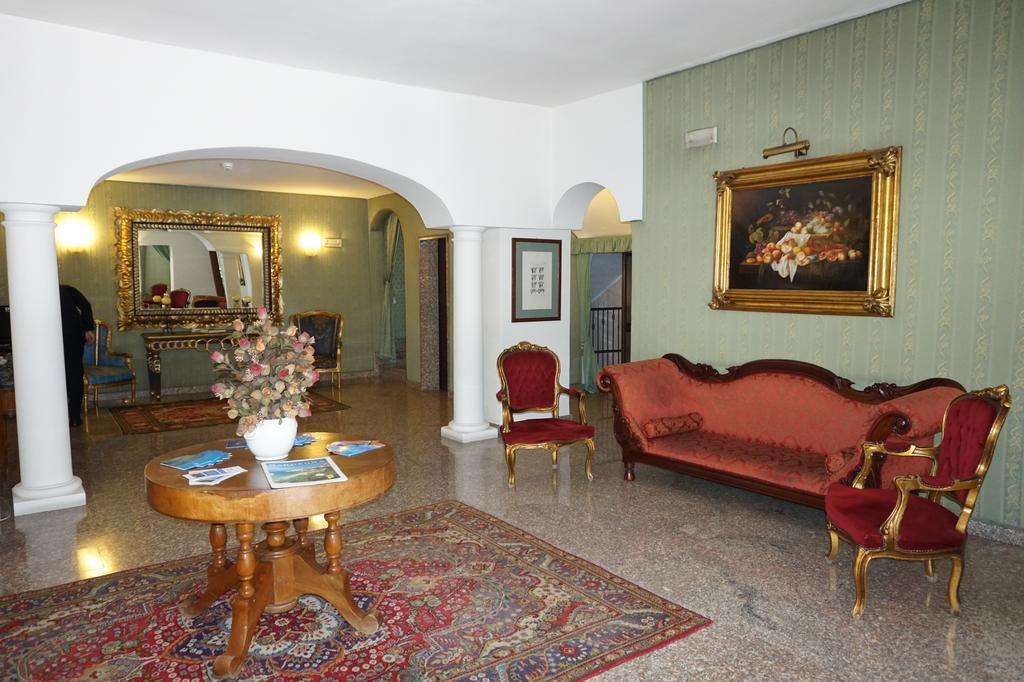 Colonna Palace Hotel Mediterraneo Olbia Luaran gambar
