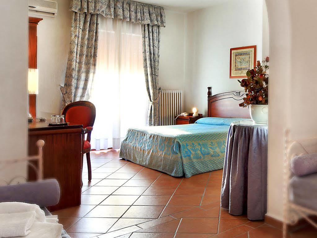 Colonna Palace Hotel Mediterraneo Olbia Luaran gambar